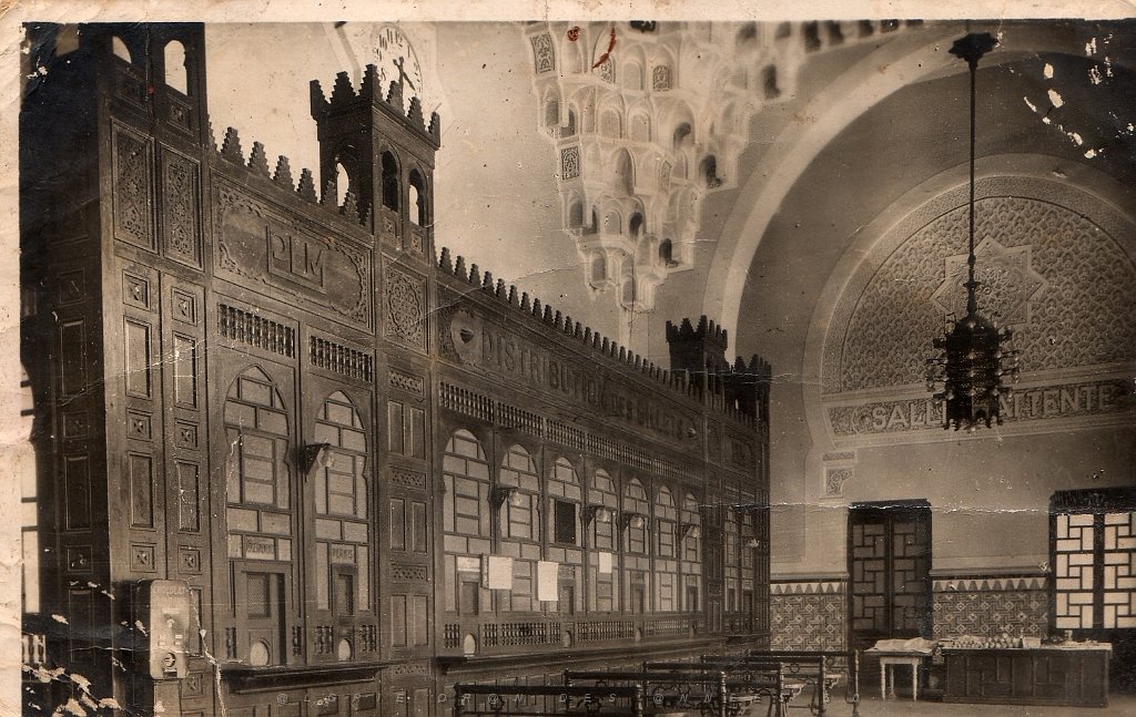70 interieur de la gare.JPG